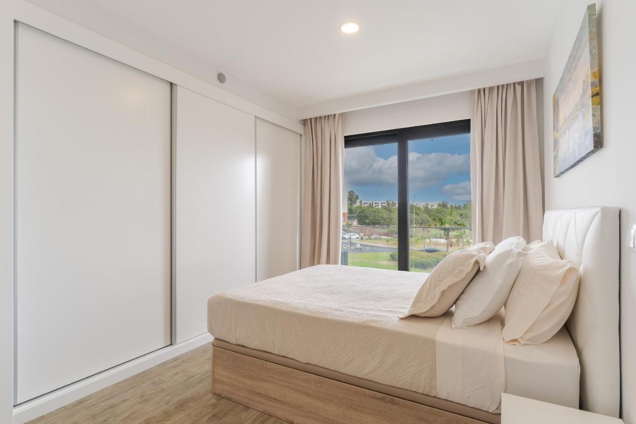 Orquidea Apartment Fenix II By Hr Madeira ฟุงชาล ภายนอก รูปภาพ