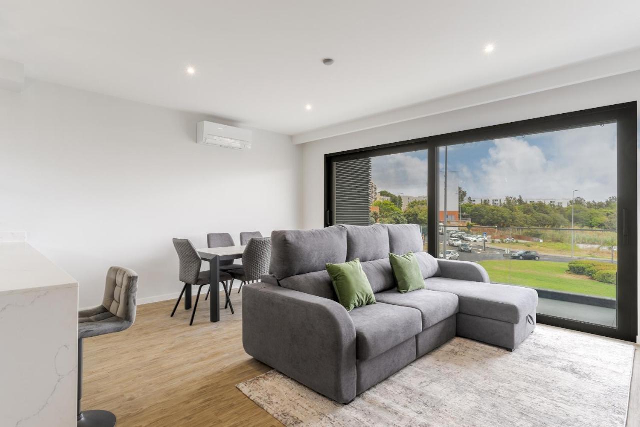 Orquidea Apartment Fenix II By Hr Madeira ฟุงชาล ภายนอก รูปภาพ