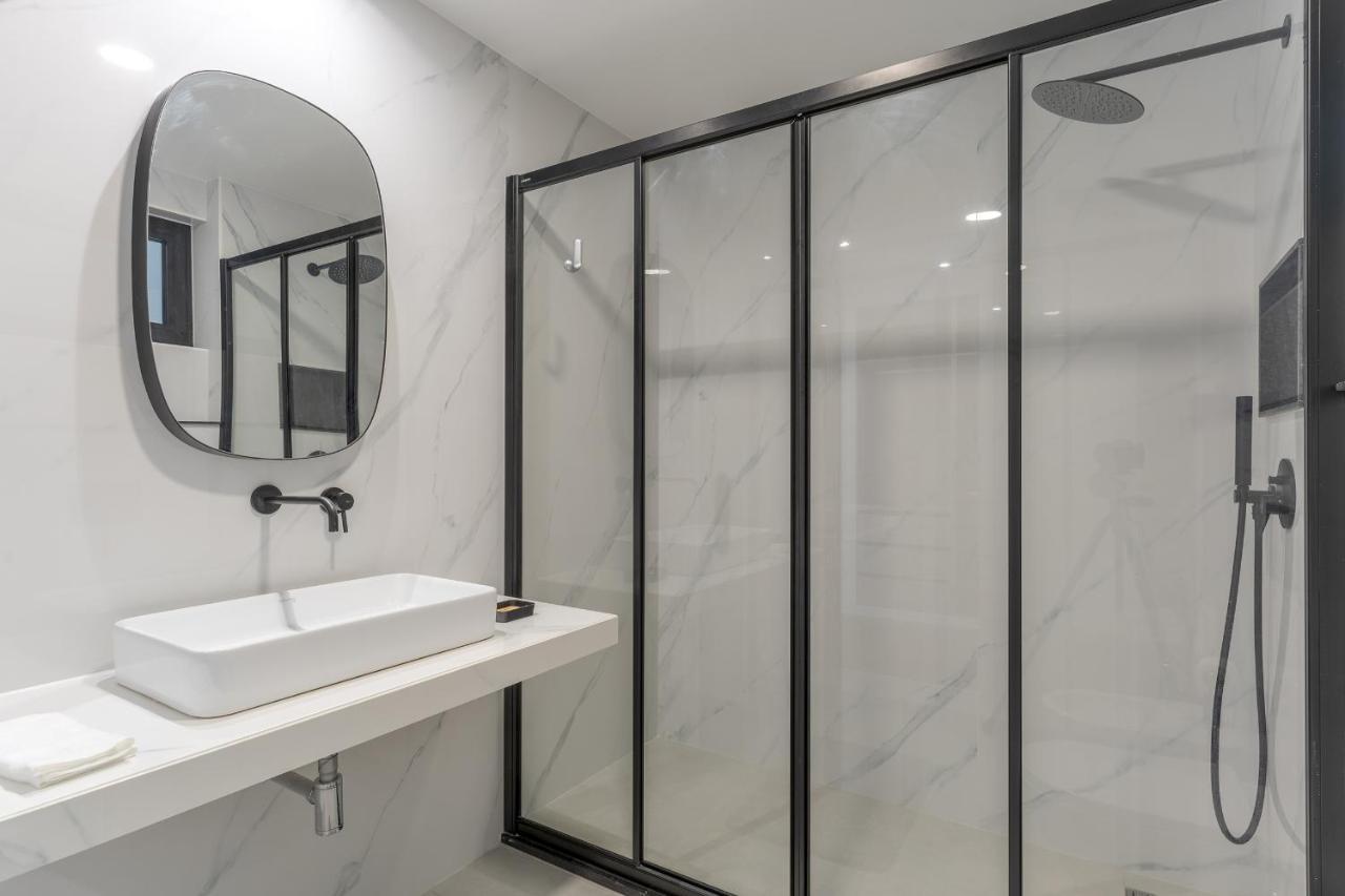 Orquidea Apartment Fenix II By Hr Madeira ฟุงชาล ภายนอก รูปภาพ