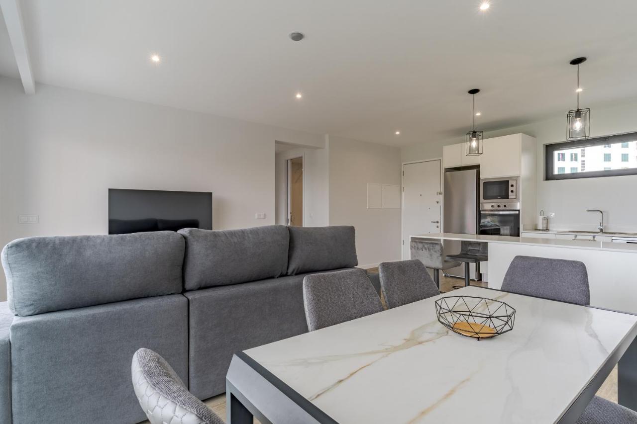 Orquidea Apartment Fenix II By Hr Madeira ฟุงชาล ภายนอก รูปภาพ